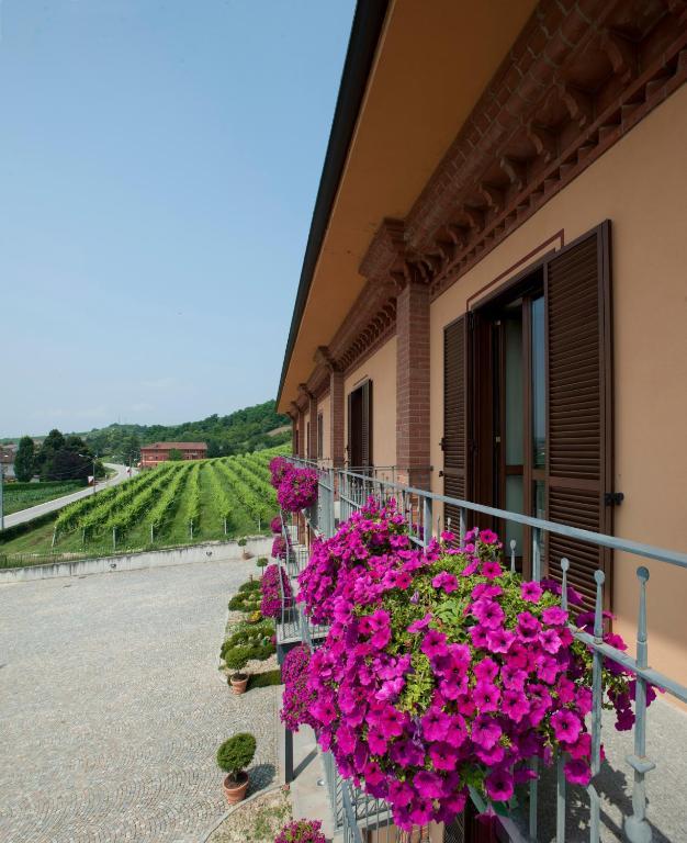 Wine Hotel Munin 卡纳莱 外观 照片