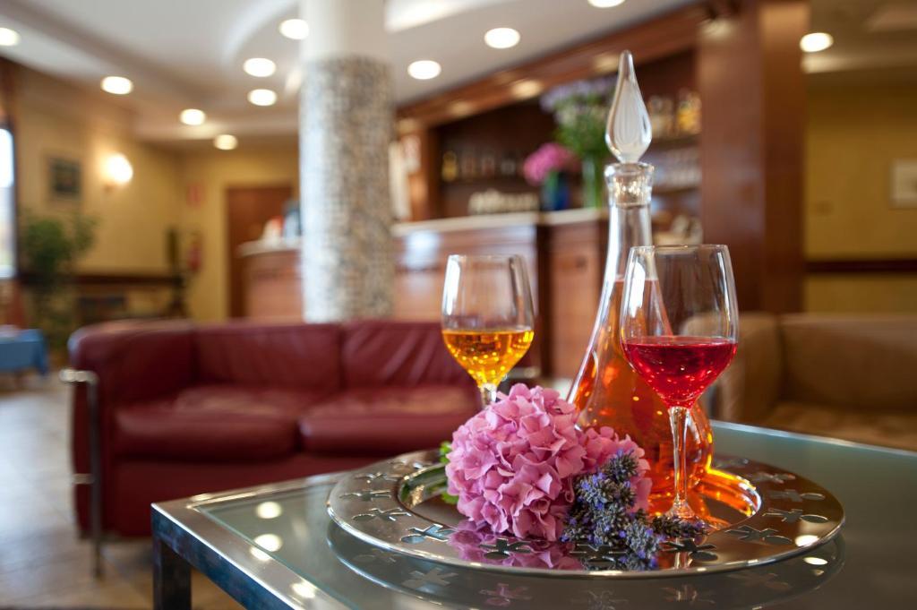 Wine Hotel Munin 卡纳莱 外观 照片