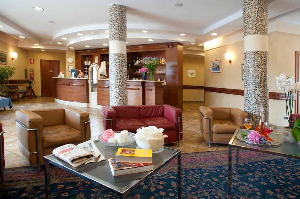 Wine Hotel Munin 卡纳莱 外观 照片
