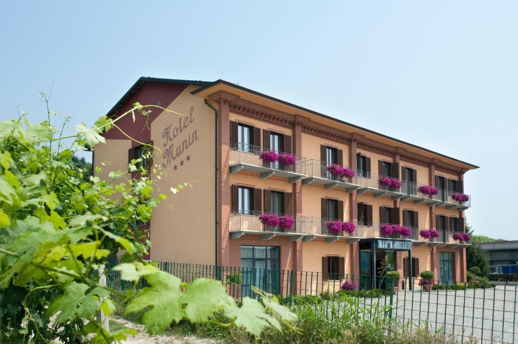 Wine Hotel Munin 卡纳莱 外观 照片